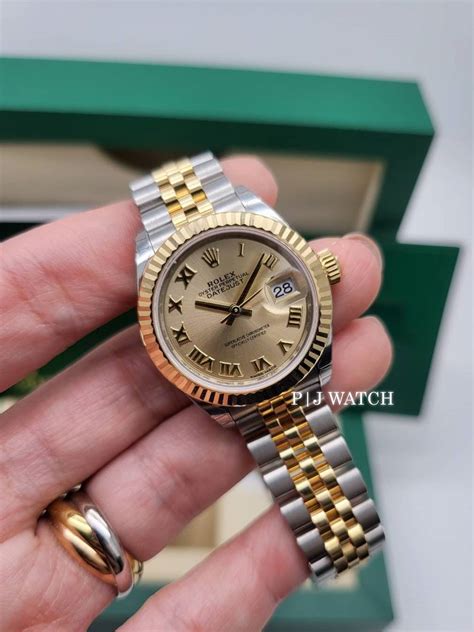 prezzi rolex datejust 28|Rolex Datejust 28mm two tone.